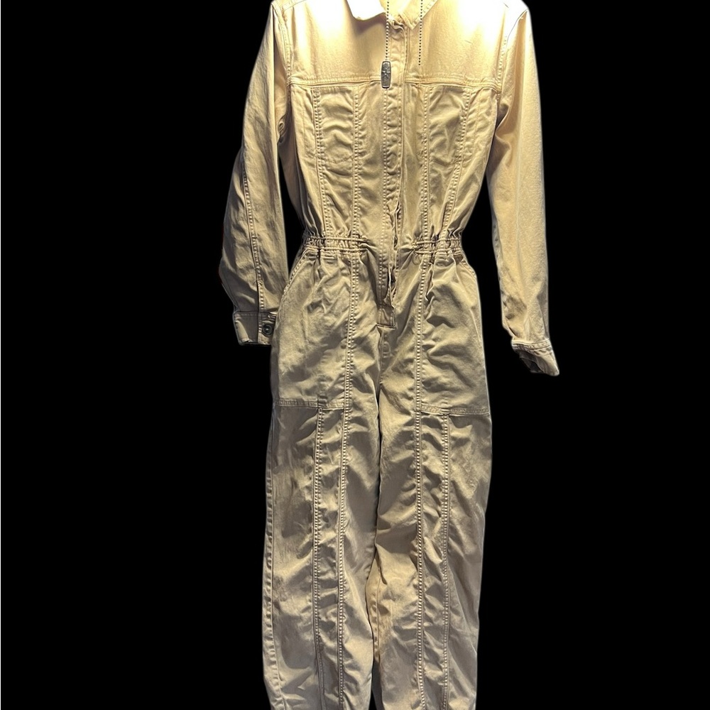 UNIVERSAL THREADS CREAM CAMO COVERALLS Women’s Size Eight